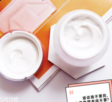 素顏霜是彩妝嗎？素顏霜屬于彩妝嗎？