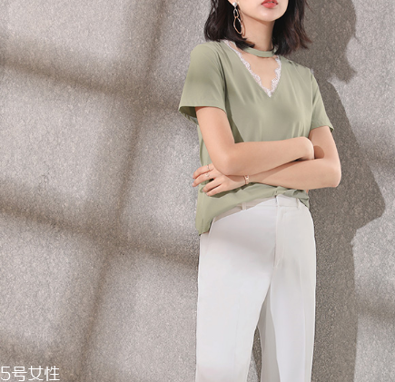 薄荷綠衣服怎么搭配？薄荷綠服裝搭配圖片