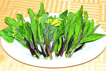 芥蘭和橄欖菜的區(qū)別 芥蘭是橄欖菜嗎？