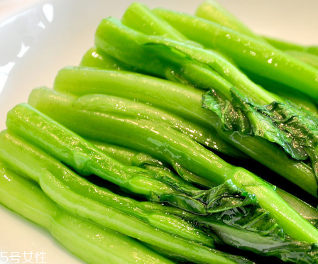 芥蘭和橄欖菜的區(qū)別 芥蘭是橄欖菜嗎？
