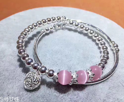 貓眼石有什么寓意？貓眼石的寓意是什么？
