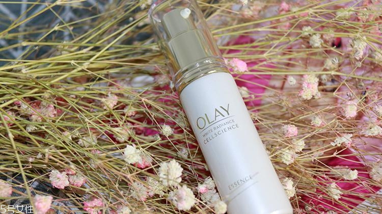 olay水感透白系列與水感透白臻粹系列哪個好？什么區(qū)別？
