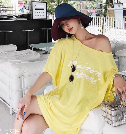 今年夏天流行什么上衣？夏季上衣流行元素