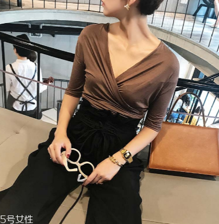 今年夏天流行什么上衣？夏季上衣流行元素