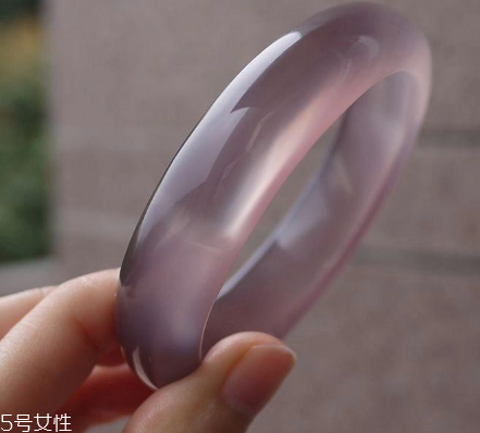 玉髓手鐲有什么好處？玉髓手鐲的功效