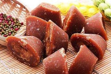 紅糖面膜可以去黑頭嗎？紅糖面膜加什么去黑頭？