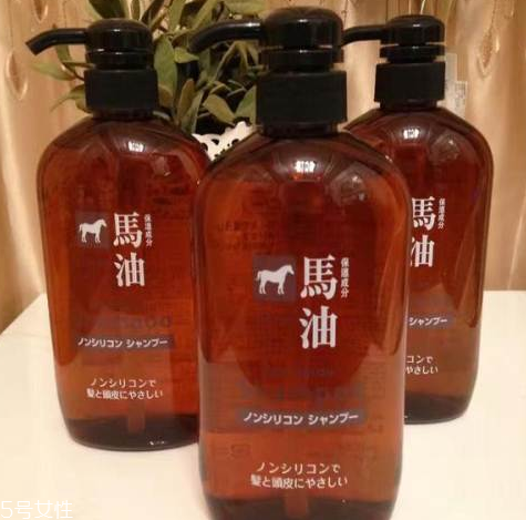 馬油洗發(fā)水防脫發(fā)嗎？馬油洗發(fā)水有防脫發(fā)功效嗎？