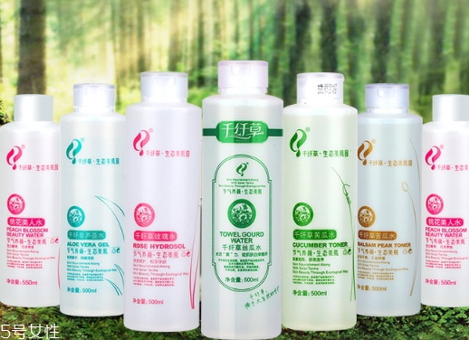 絲瓜水和薏仁水哪個好？絲瓜水和薏仁水對比