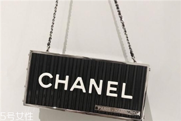 chanel集裝箱尺寸多大？香奈兒集裝箱包包尺寸詳情