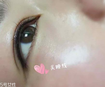 美瞳線(xiàn)要補(bǔ)色嗎 這個(gè)是需要的