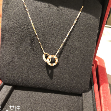 卡地亞雙環(huán)項(xiàng)鏈多少錢(qián) 環(huán)環(huán)相扣的浪漫