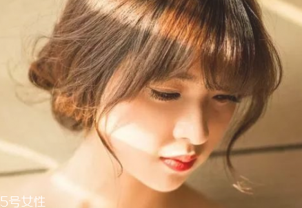 熬夜長痘痘怎么辦？去除痘痘小竅門