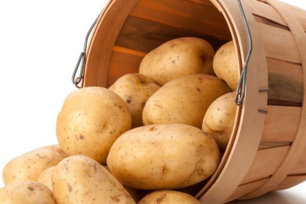 炒菜鹽放多了怎么辦？加這些食物可以避免菜過咸