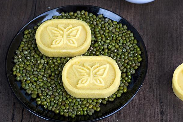 綠豆糕是蒸的嗎？南北綠豆糕的區(qū)別