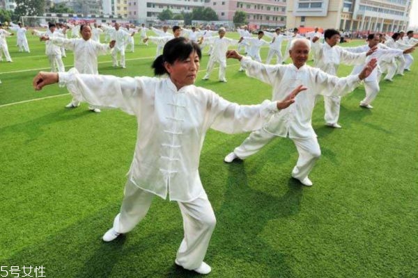 太極拳有實(shí)戰(zhàn)作用嗎？太極拳需要哪些基本功？