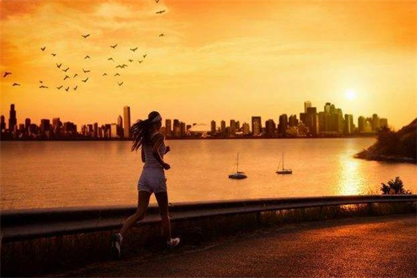 慢跑怎么調整呼吸 節(jié)奏很重要
