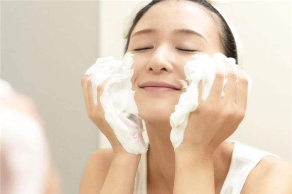 解決女性手腳冰冷、緩經痛必吃8大食材