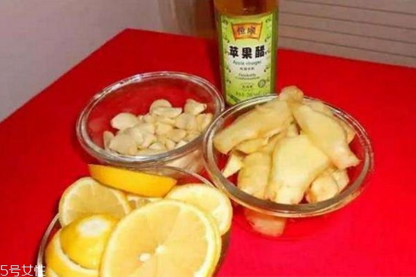 姜蒜檸檬汁蘋(píng)果醋的做法 姜蒜檸檬汁蘋(píng)果醋作用