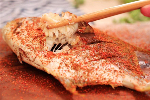 金鯧魚(yú)多少錢(qián)一斤 金鯧魚(yú)市場(chǎng)價(jià)格
