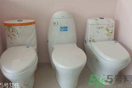 馬桶漏水的原因？馬桶漏水如何修理？