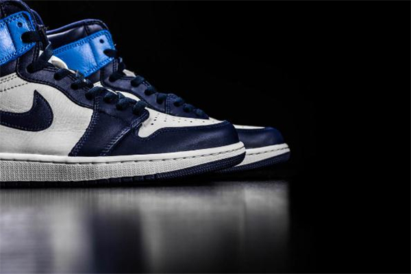 aj1黑曜石北卡藍(lán)開箱測評(píng) aj1北卡藍(lán)黑曜石上腳效果