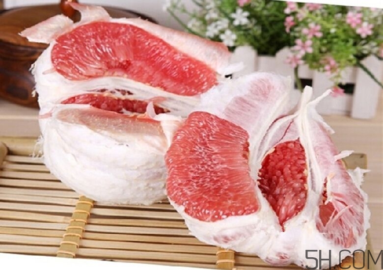 紅心柚子多少錢一斤？紅心柚子怎么挑選？