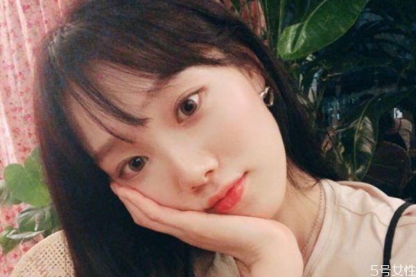 有錢(qián)的男人喜歡什么樣的女人 有錢(qián)人真正喜歡的類型