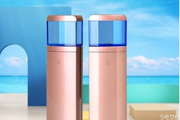 噴霧補(bǔ)水儀有水可以充電嗎 噴霧補(bǔ)水儀充電注意事項