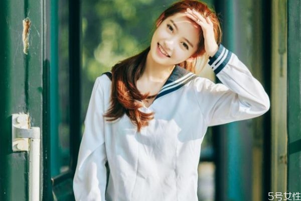 女生跟你說晚安的真正含義 晚安和好夢哪個(gè)更曖昧