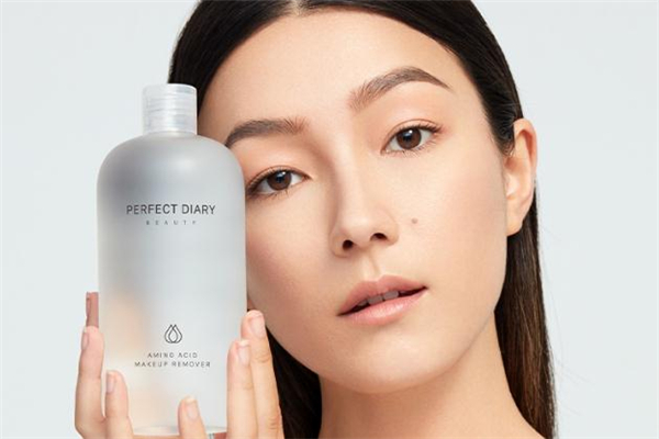 完美日記白胖子卸妝水保質期 完美日記白胖子卸妝水成分