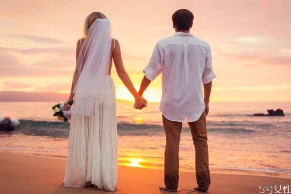 婚姻中男人承擔什么責任呢 男人在婚姻中角色是什么呢