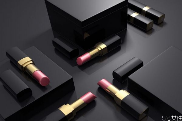 經(jīng)?；瘖y真的很傷皮膚嗎 應(yīng)不應(yīng)該使用化妝品呢