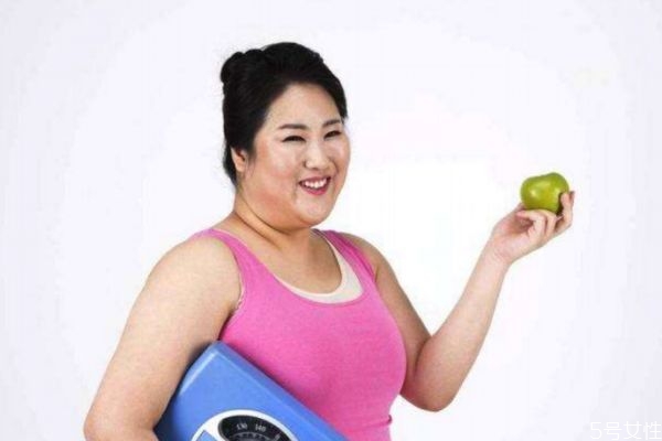 熬夜會導(dǎo)致肥胖嗎 肥胖常見的原因有什么