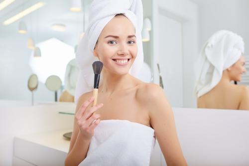女性多大年齡開(kāi)始護(hù)膚 十八歲怎么樣護(hù)膚
