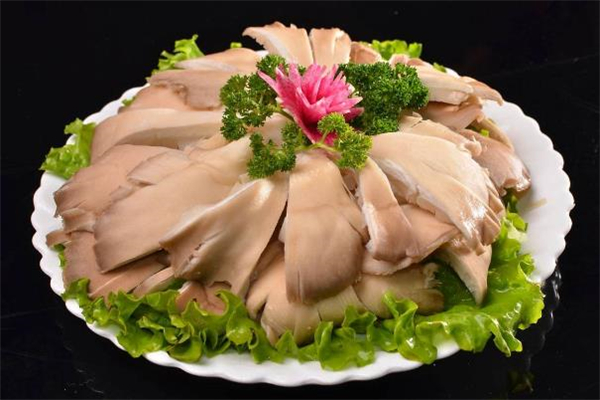 平菇為什么會(huì)長(zhǎng)白毛 平菇為什么發(fā)黃