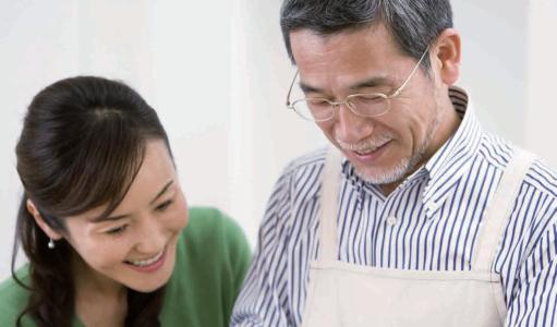 夫妻年齡差距大要怎么相處 夫妻年齡差距大需要解決哪些問(wèn)題