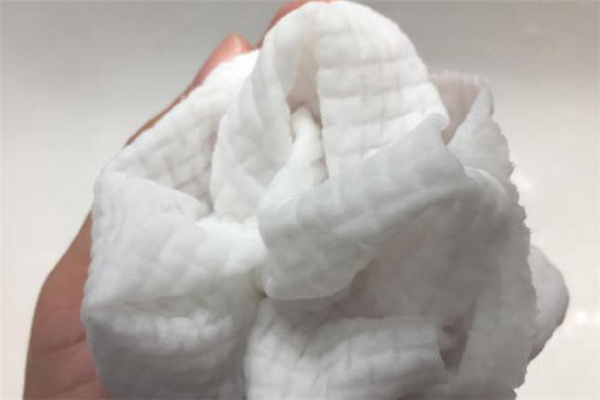 洗臉巾怎么看有沒(méi)有熒光劑 洗臉巾怎么看是不是純棉