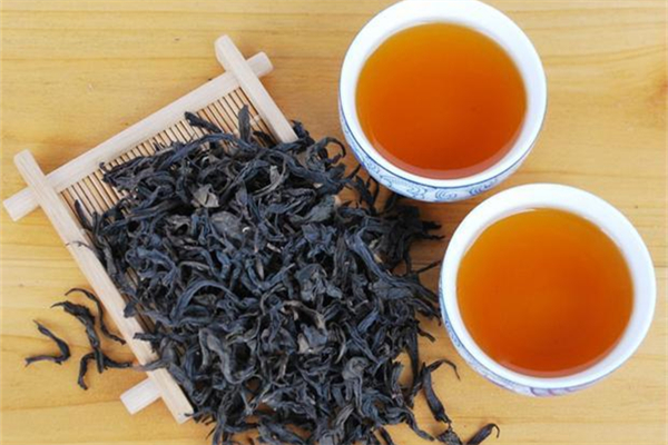 烏龍茶會(huì)導(dǎo)致便秘嗎 烏龍茶對胃好不好