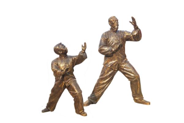 打太極拳可以治療什么病 打太極拳可以降血壓?jiǎn)?>
<strong>打太極拳可以治療什么病 打太極拳可以降血壓?jiǎn)?/strong>
</a>
<p>打太極是現(xiàn)在常見(jiàn)的一種運(yùn)動(dòng)，尤其是一些年紀(jì)比較大的老人很喜歡打太極，甚至有人認(rèn)為打太極可以治病，那么我們便要了解一下打太極拳可以治療什么??？打太極拳可以降血壓?jiǎn)幔?/p>
</li>
<li>
<a href=