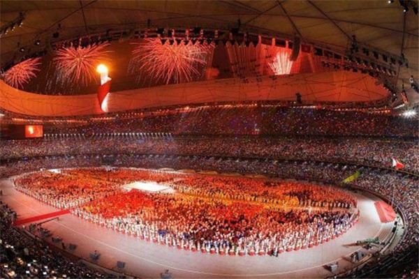 北京奧運(yùn)會(huì)的三大理念是 北京奧運(yùn)會(huì)的主題口號