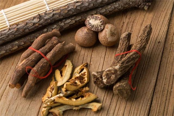吃檳榔會(huì)查出來(lái)酒駕嗎 檳榔含有酒精嗎