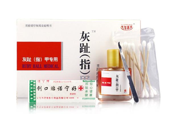 亮甲要連續(xù)用多長時(shí)間 亮甲會(huì)讓指甲脫落嗎