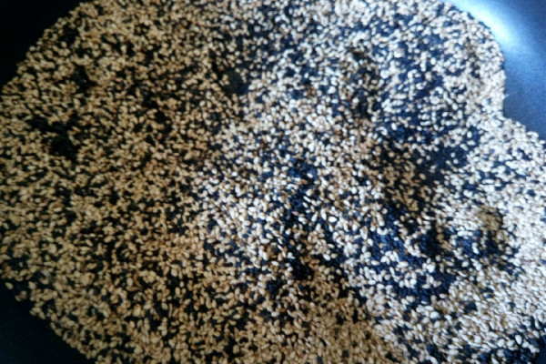 芝麻炒出來(lái)不香是為什么 芝麻怎么炒才香
