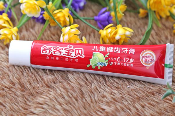 牙膏要經常換牌子嗎 牙膏有腐蝕性嗎