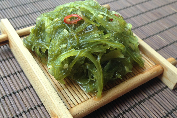 裙帶菜是高嘌呤食物嗎 裙帶菜痛風的人可以吃嗎