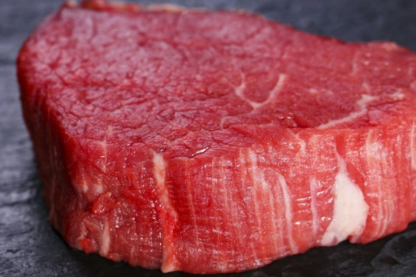 男子稱永輝超市買牛肉實(shí)為豬肉 牛肉和豬肉哪個營養(yǎng)價(jià)值高