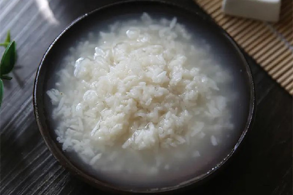 糯米酒用長(zhǎng)糯米好還是圓糯米好 糯米酒怎么做