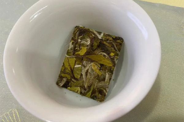 白牡丹茶喝了會(huì)失眠嗎 白牡丹茶對身體好嗎